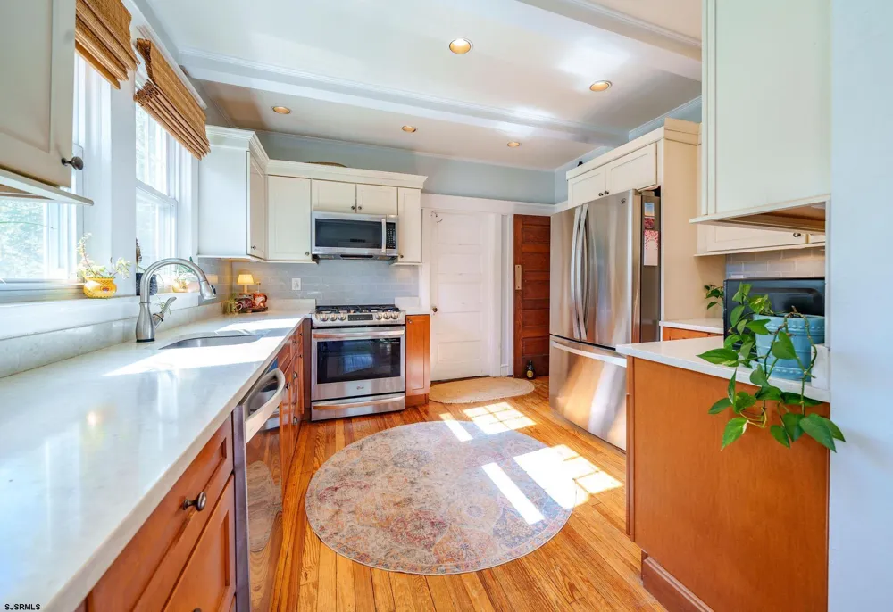 121 Reading Tuckahoe, NJ 08270
