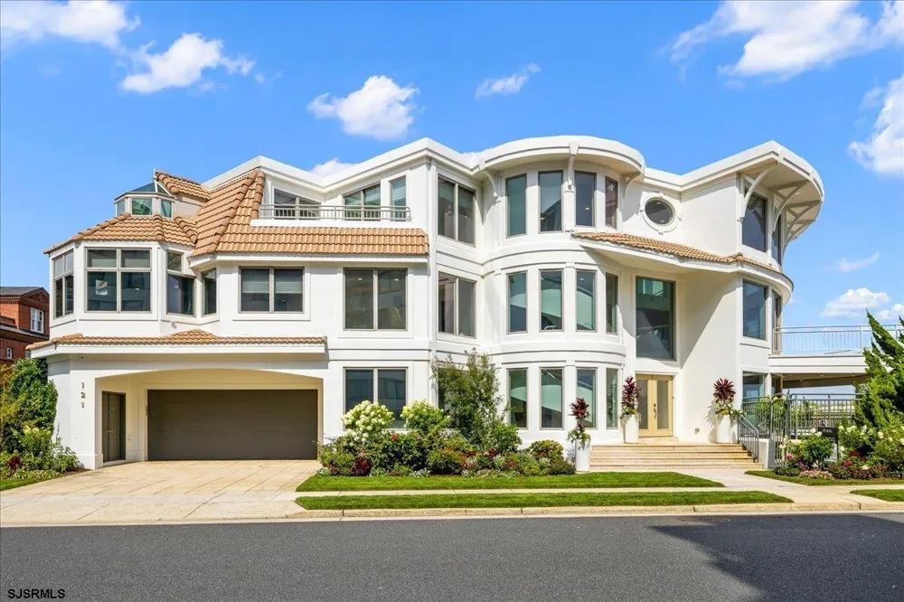 121 S 17th Ave Longport, NJ 08403