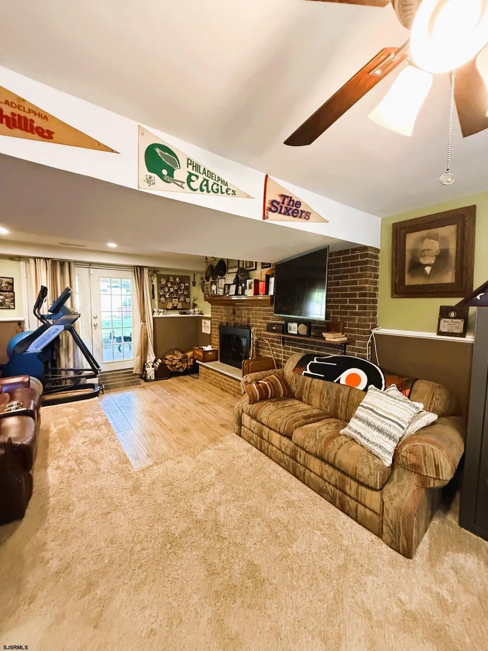 1629 Dolly Dr Vineland, NJ 08361