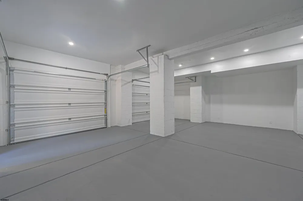 355 PENNY Hamilton Township, NJ 08205