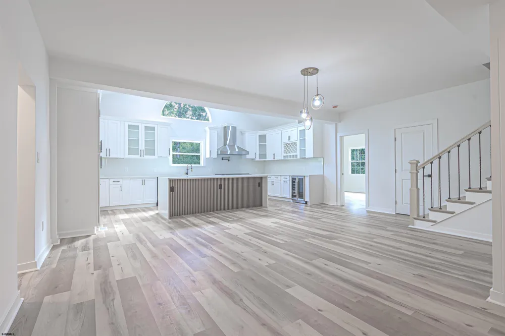 355 PENNY Hamilton Township, NJ 08205
