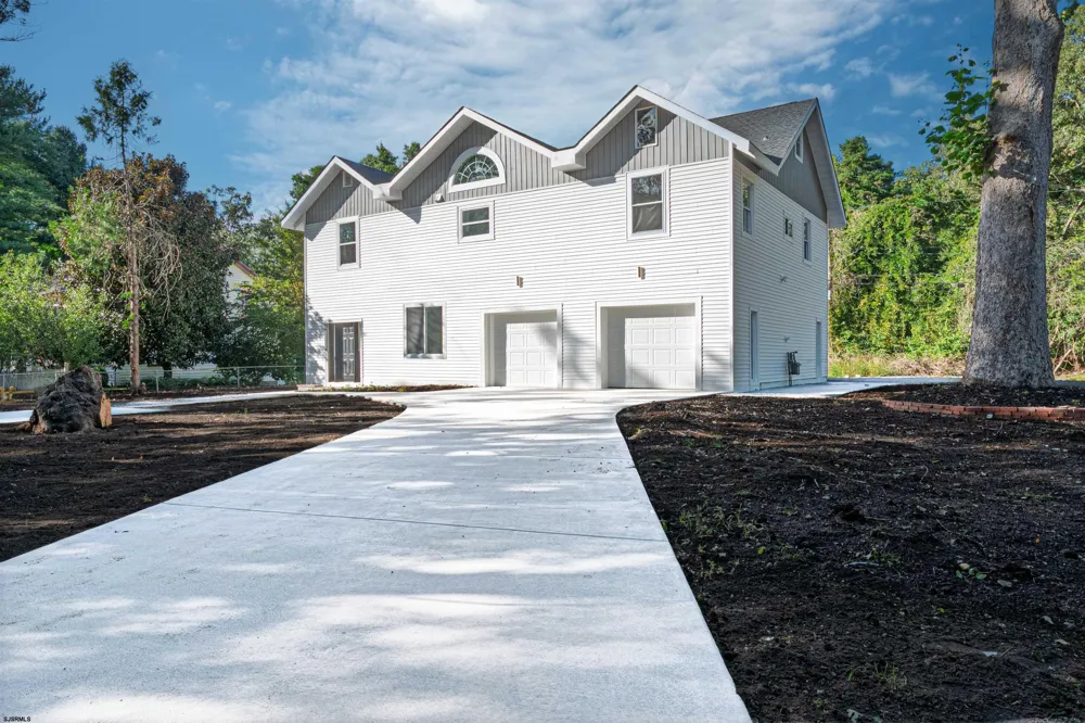 355 PENNY Hamilton Township, NJ 08205