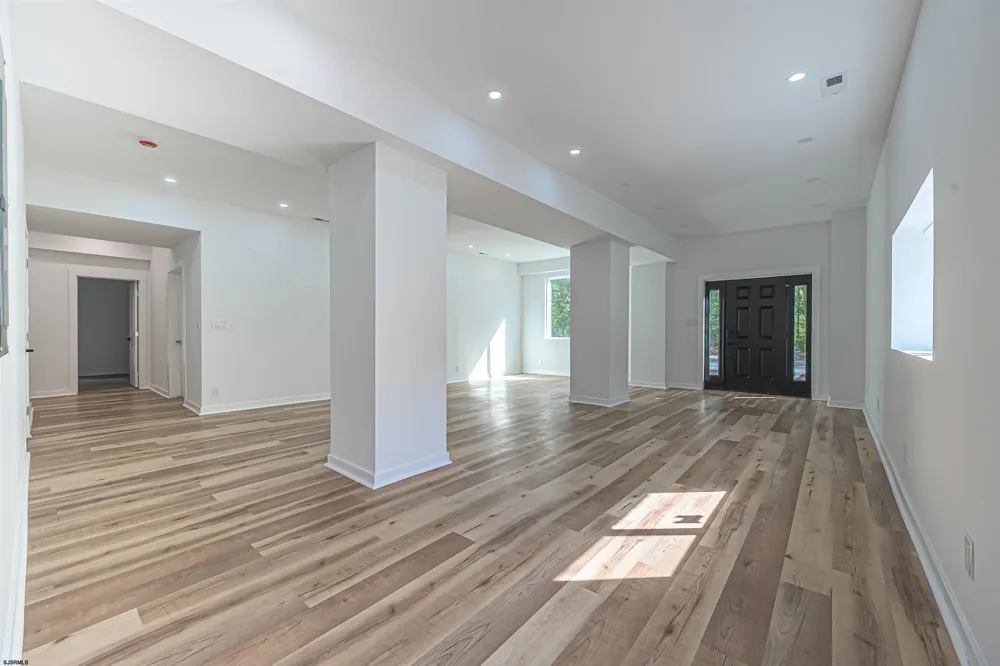 355 PENNY Hamilton Township, NJ 08205