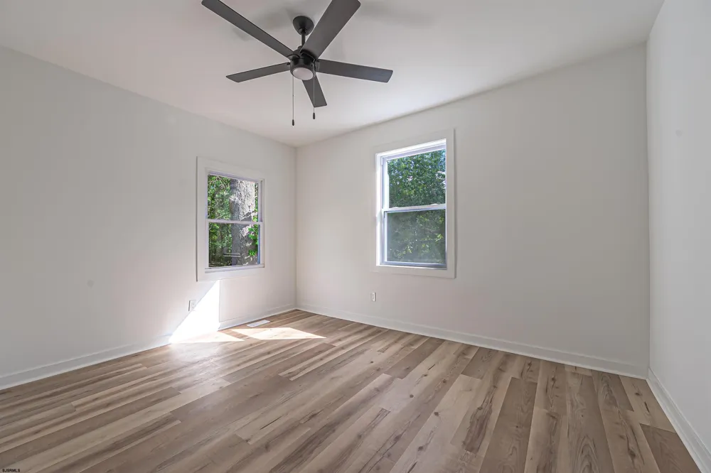 355 PENNY Hamilton Township, NJ 08205
