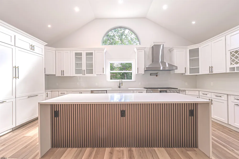 355 PENNY Hamilton Township, NJ 08205