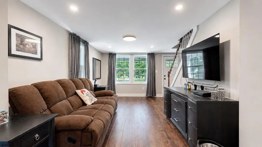 576 Park Road Mays Landing, NJ 08330