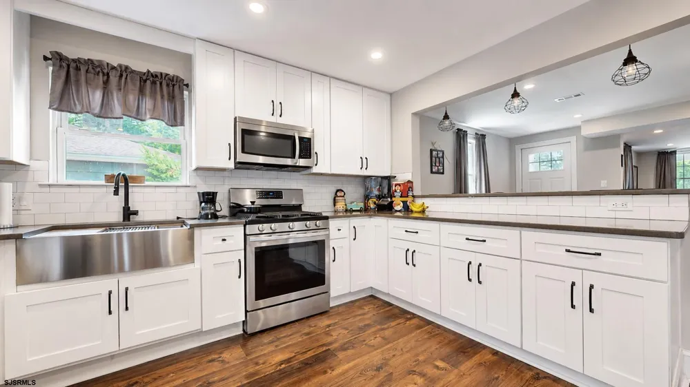 576 Park Road Mays Landing, NJ 08330