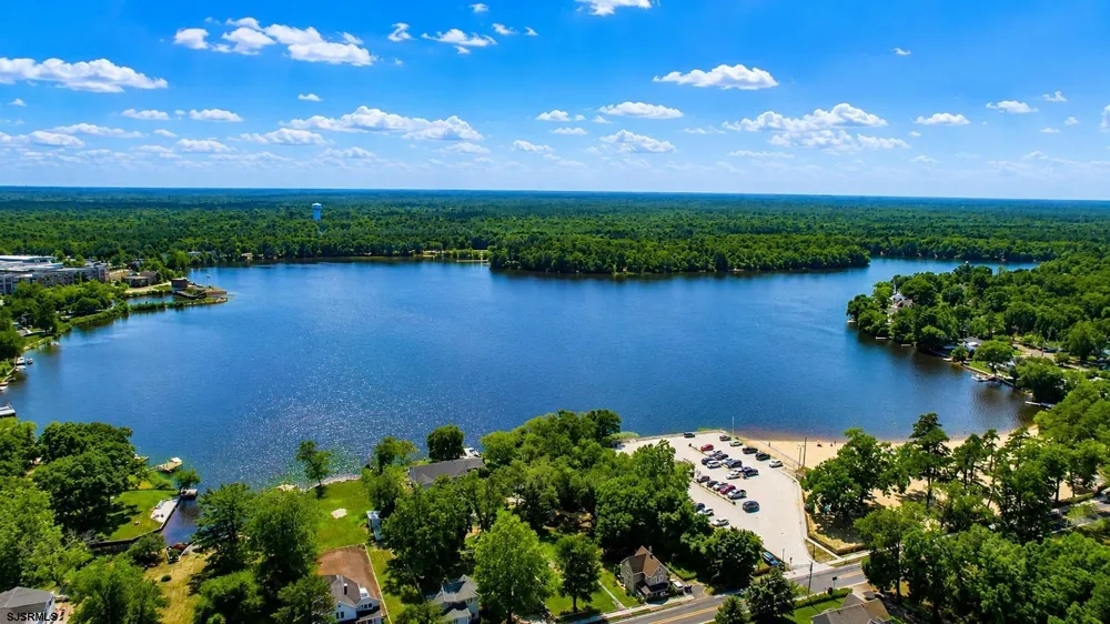 576 Park Road Mays Landing, NJ 08330