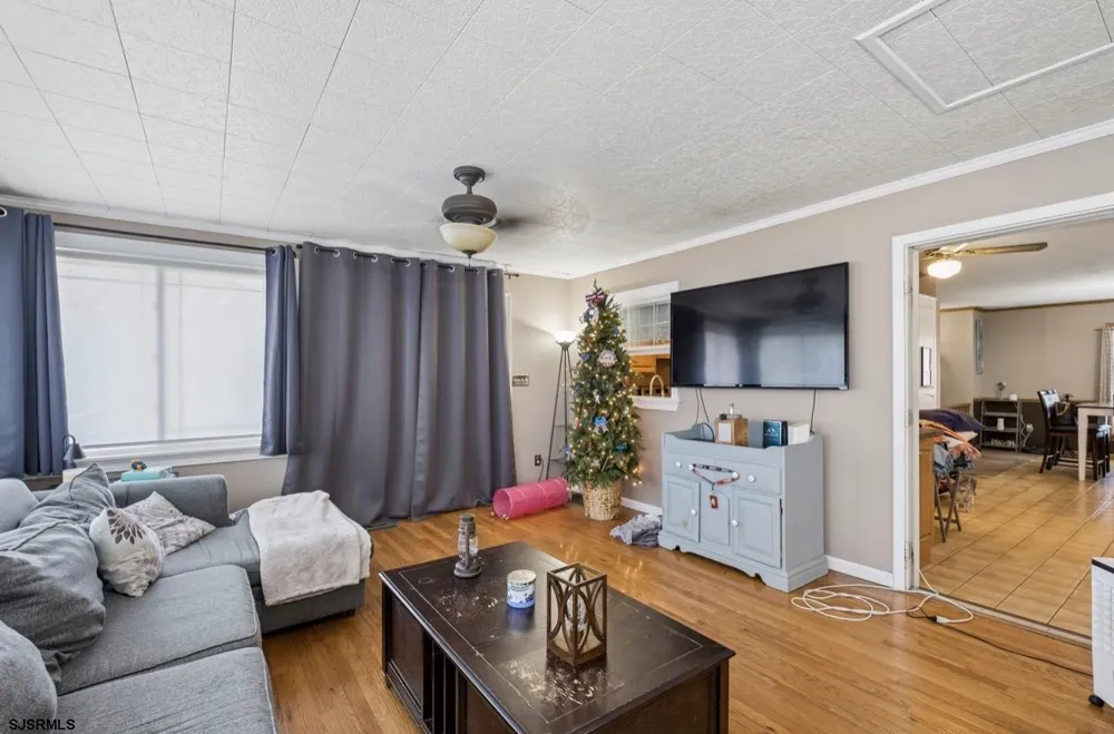 370 Pine Road Hammonton, NJ 08037