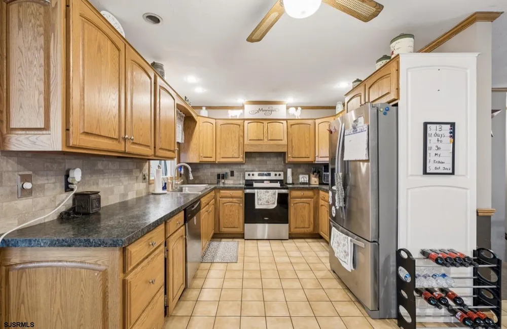 370 Pine Road Hammonton, NJ 08037