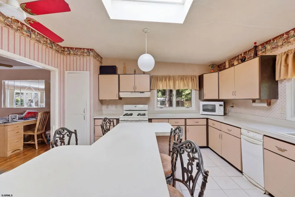 1001 Walnut Ave Northfield, NJ 08225