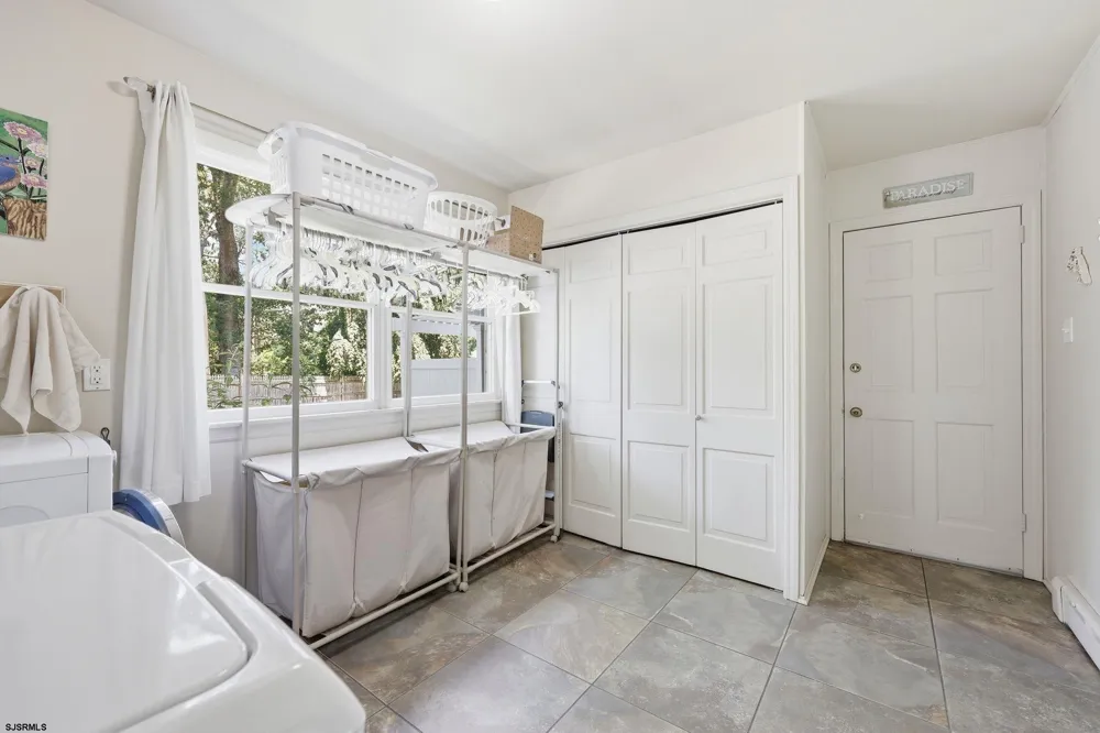 2317 Shepherd Northfield, NJ 08225