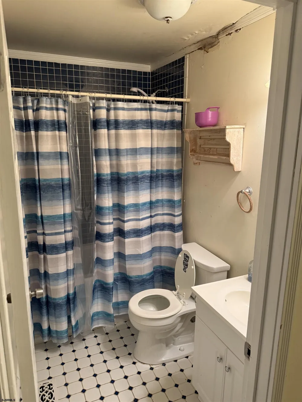 17 Willow Millville, NJ 08332