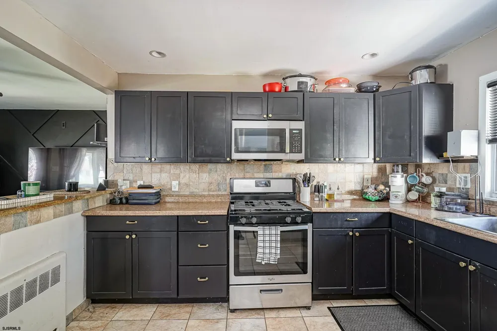 317 Pine Street Absecon, NJ 08201