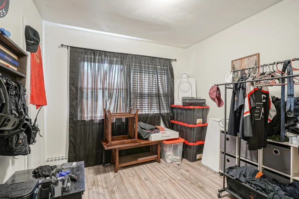 317 Pine Street Absecon, NJ 08201