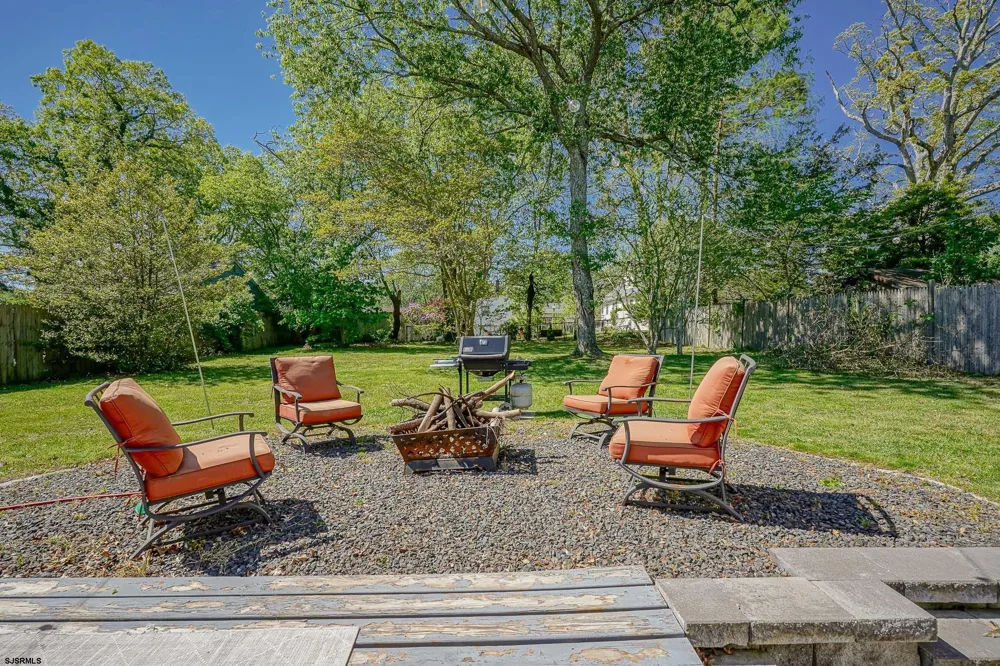 317 Pine Street Absecon, NJ 08201