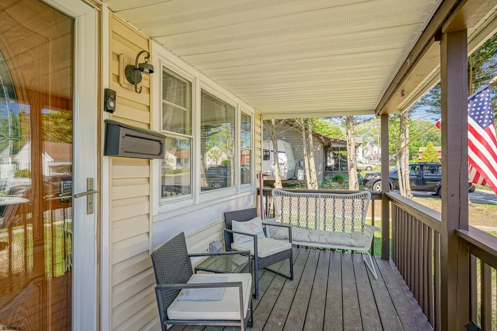 317 Pine Street Absecon, NJ 08201