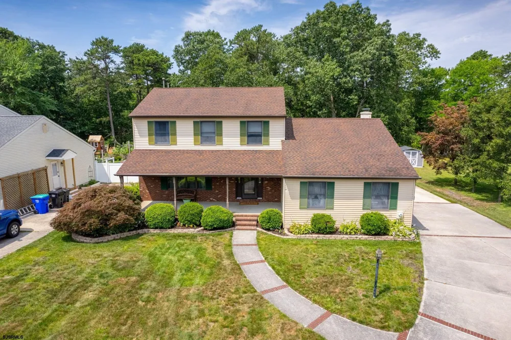 75 LAKESHORE Dr Hammonton, NJ 08037