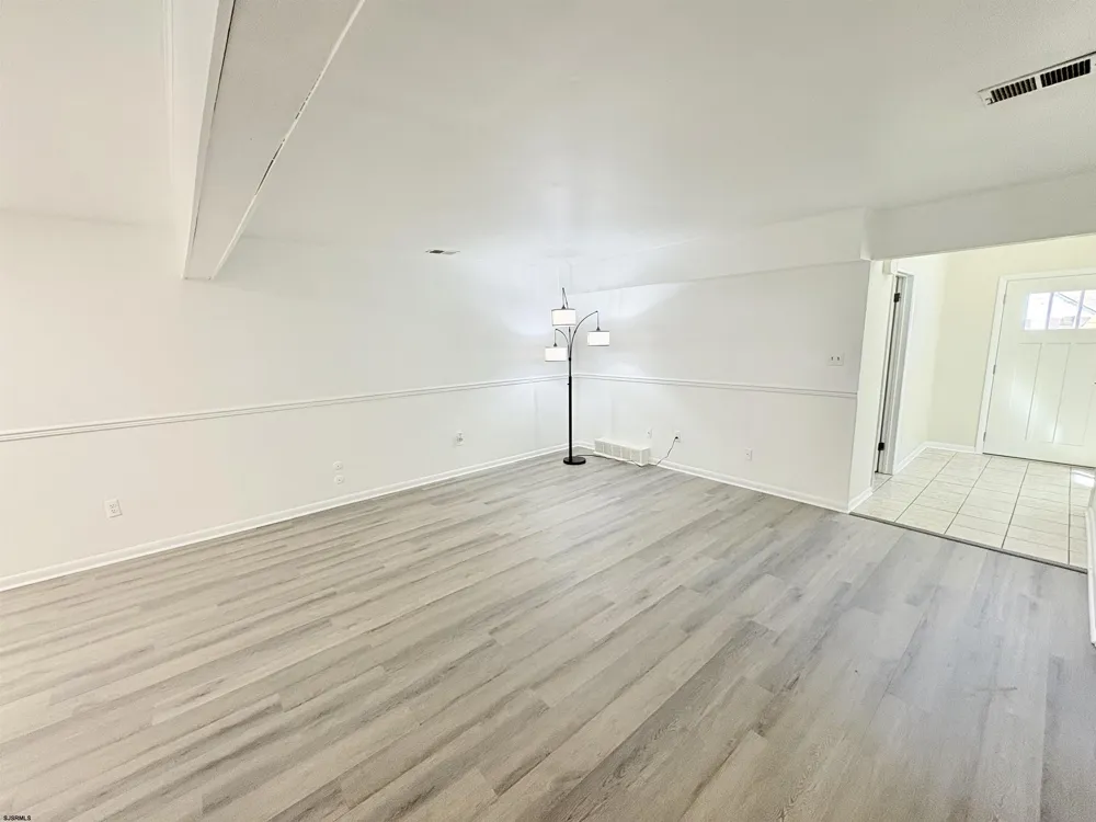 7-A Cedar Hollow Linwood, NJ 08221