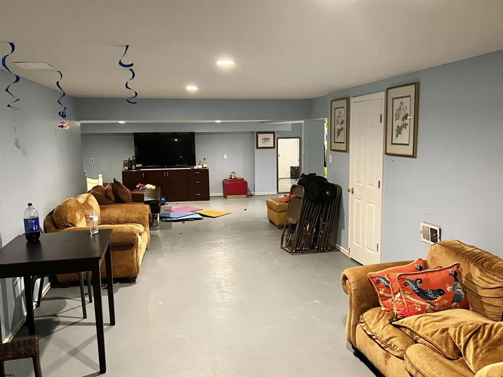 508 LAFAYETTE Ave Pleasantville, NJ 08232
