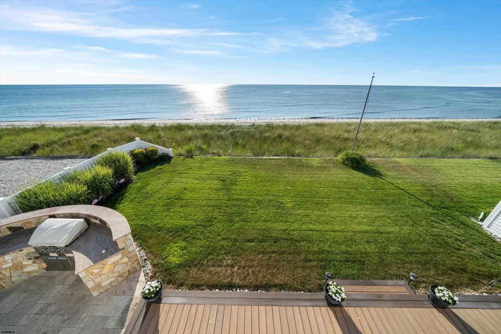 5 Delaware Ave Villas, NJ 08251