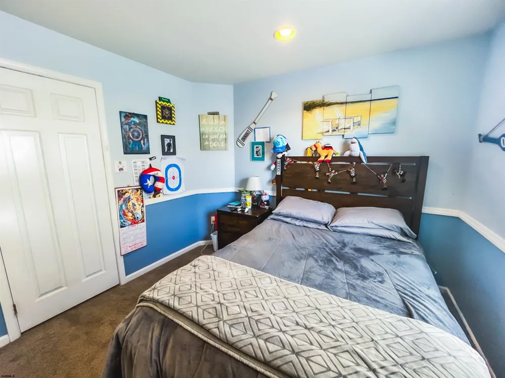 40 Meadow Cir Hamilton Township, NJ 08330
