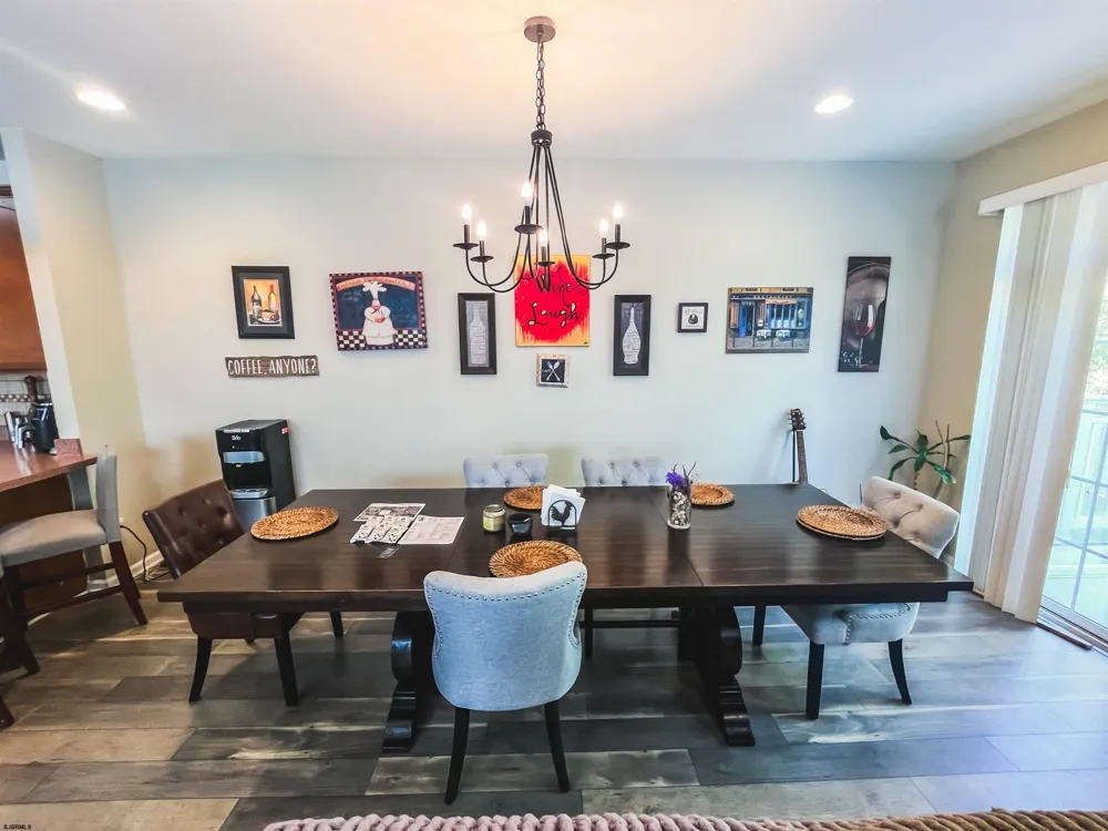 40 Meadow Cir Hamilton Township, NJ 08330