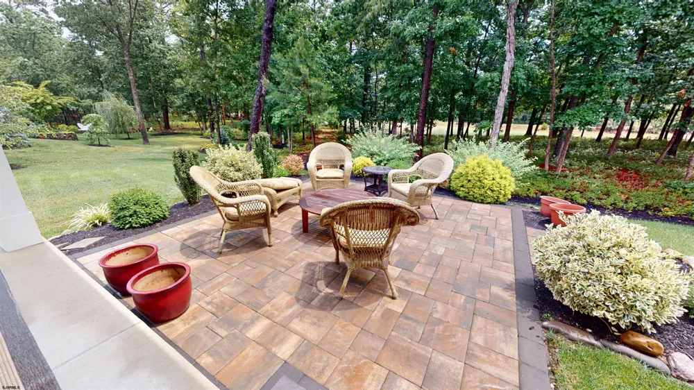 138 Laquinta Drive Egg Harbor Township, NJ 08234