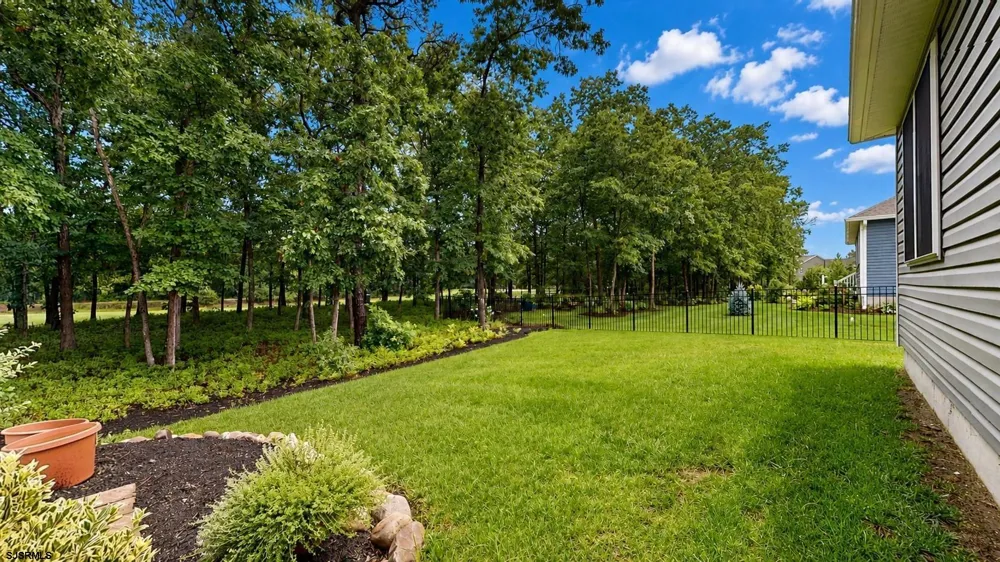138 Laquinta Drive Egg Harbor Township, NJ 08234
