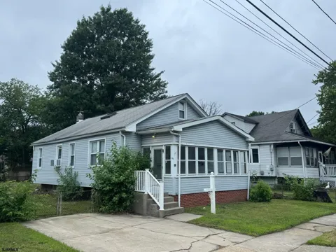 45 Crescent Ave