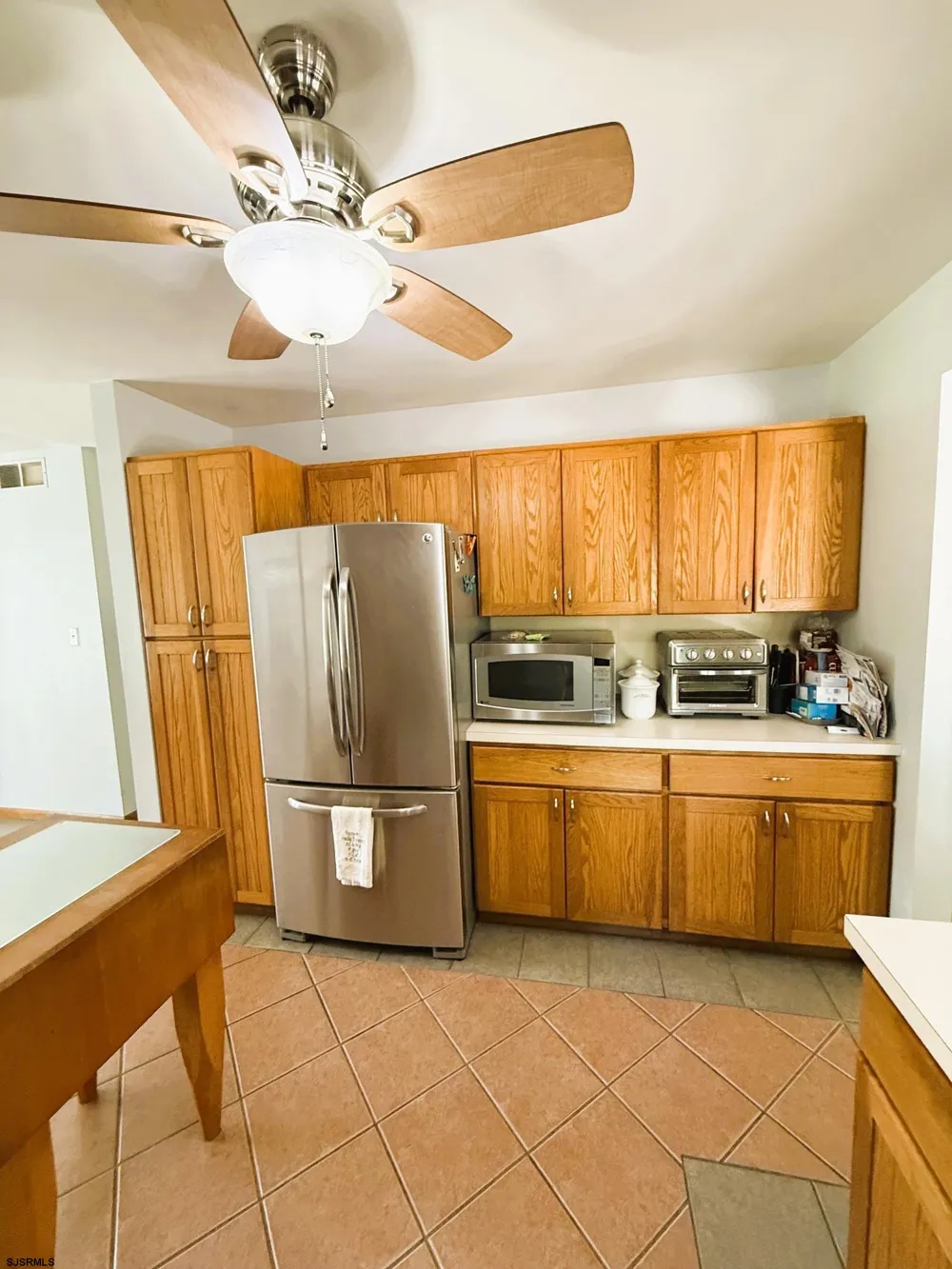 29 Birdsall Dr Upper Deerfield Township, NJ 08302