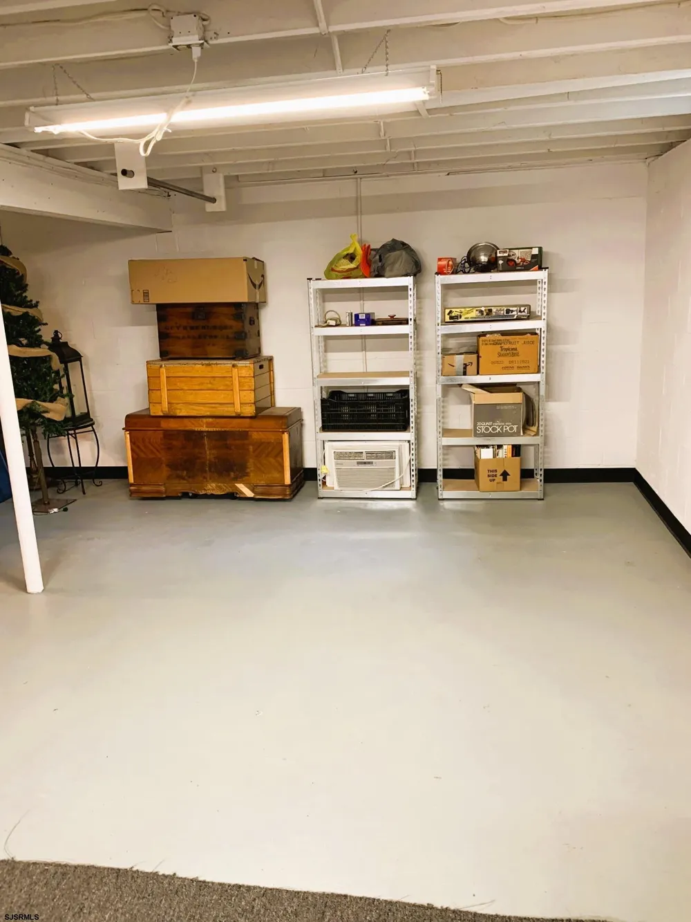 29 Birdsall Dr Upper Deerfield Township, NJ 08302