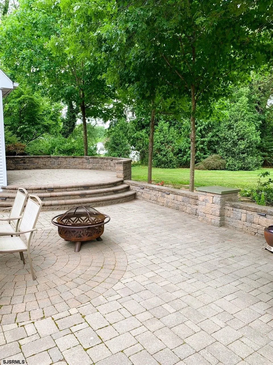 29 Birdsall Dr Upper Deerfield Township, NJ 08302