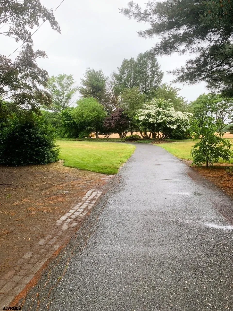 29 Birdsall Dr Upper Deerfield Township, NJ 08302