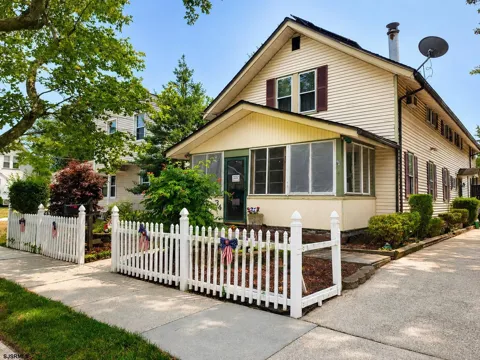34 Northfield Ave