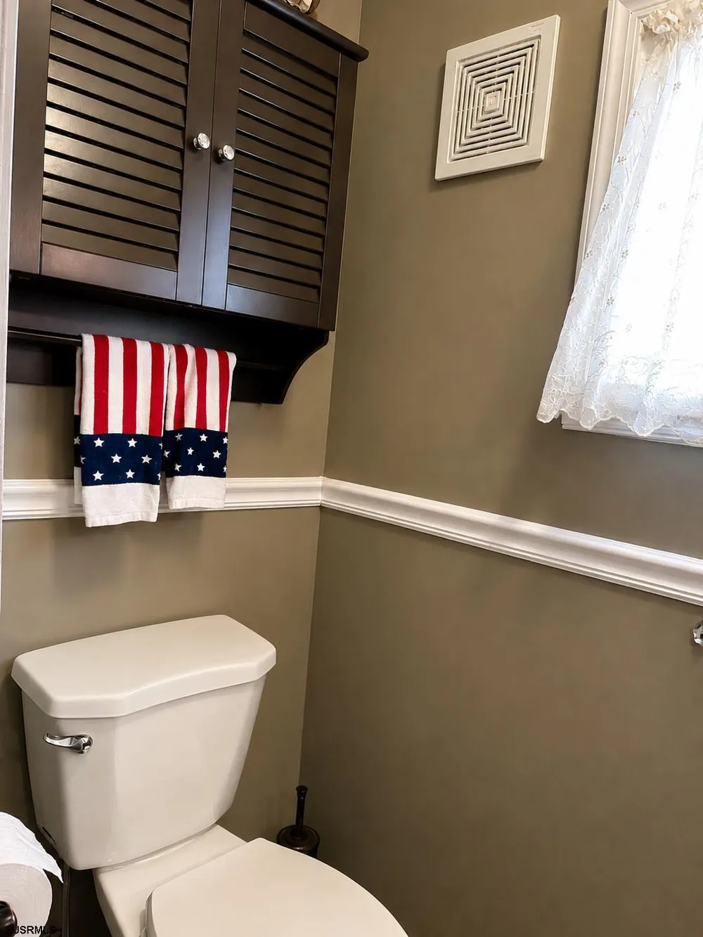 34 Northfield Ave Northfield, NJ 08225