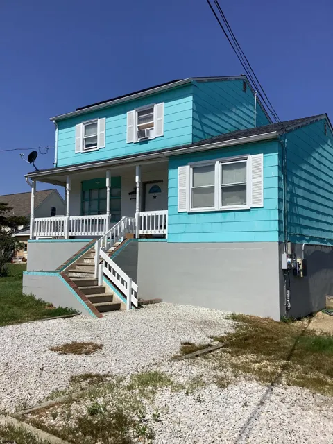 205 Fox Pl