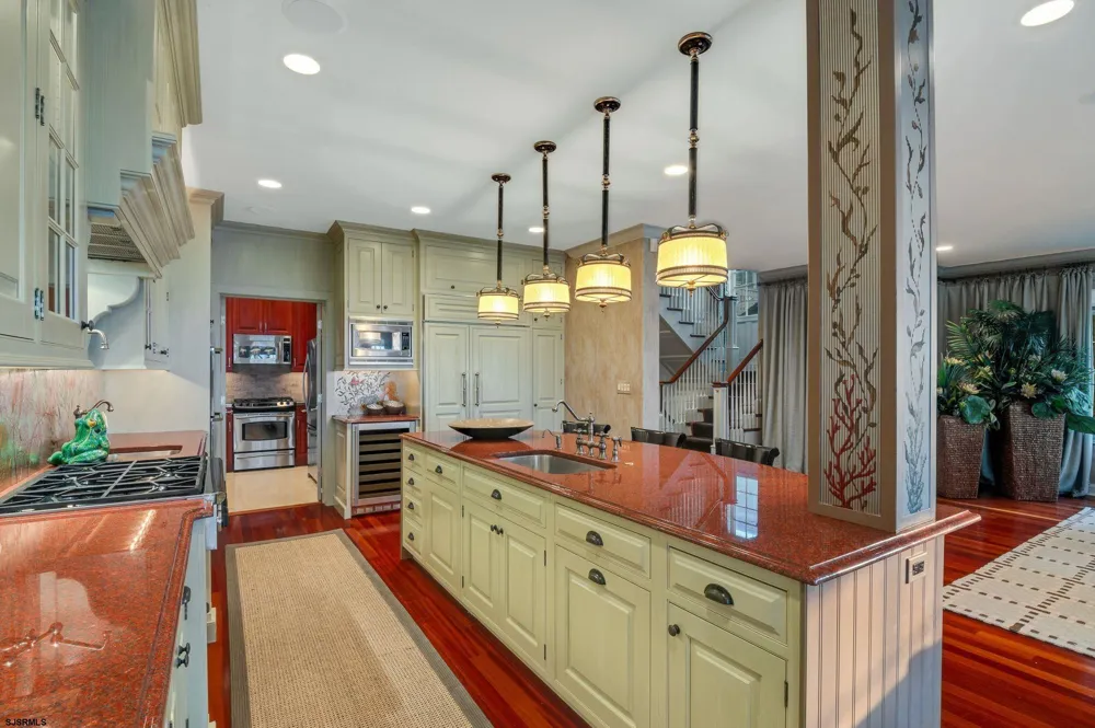 1705 Beach Terrace Longport, NJ 08403