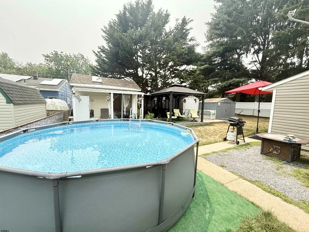 605 Shaw Ave Pleasantville, NJ 08232