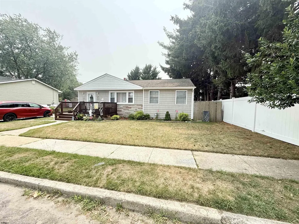 605 Shaw Ave Pleasantville, NJ 08232