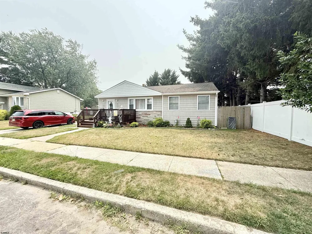 605 Shaw Ave Pleasantville, NJ 08232