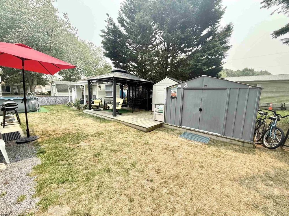 605 Shaw Ave Pleasantville, NJ 08232