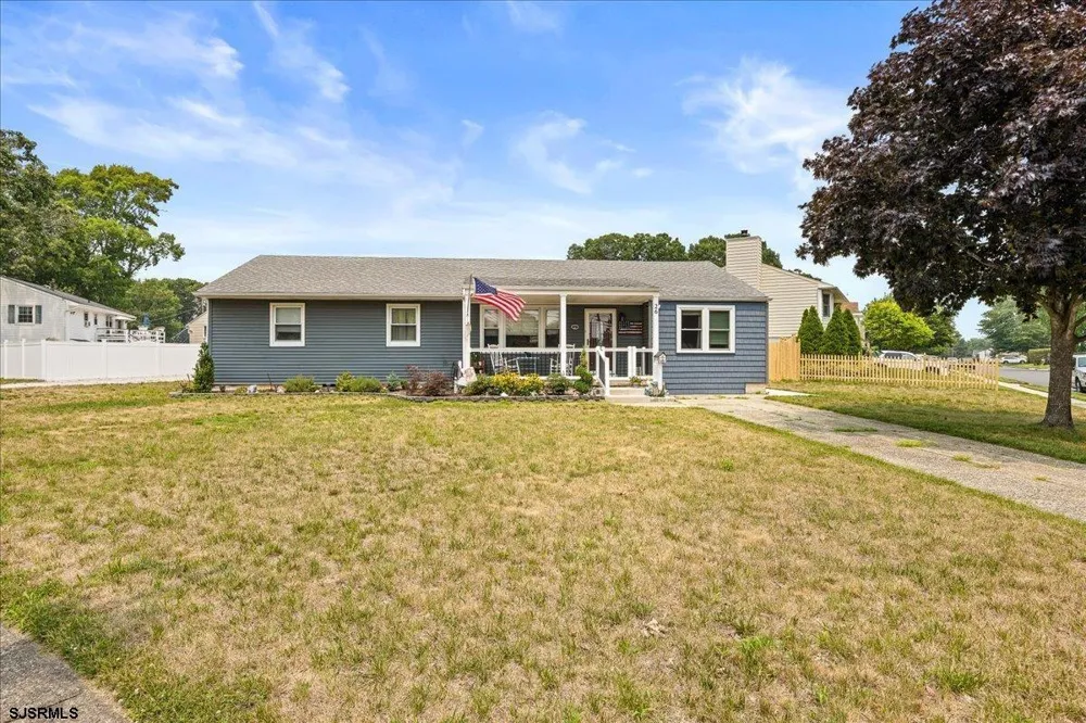 26 Northview Dr Dr Somers Point, NJ 08244