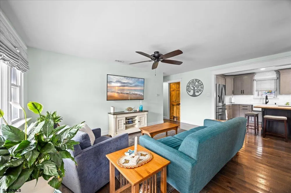 26 Northview Dr Dr Somers Point, NJ 08244