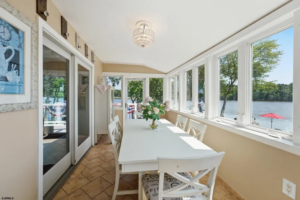 5344 River Dr Hammonton, NJ 08037