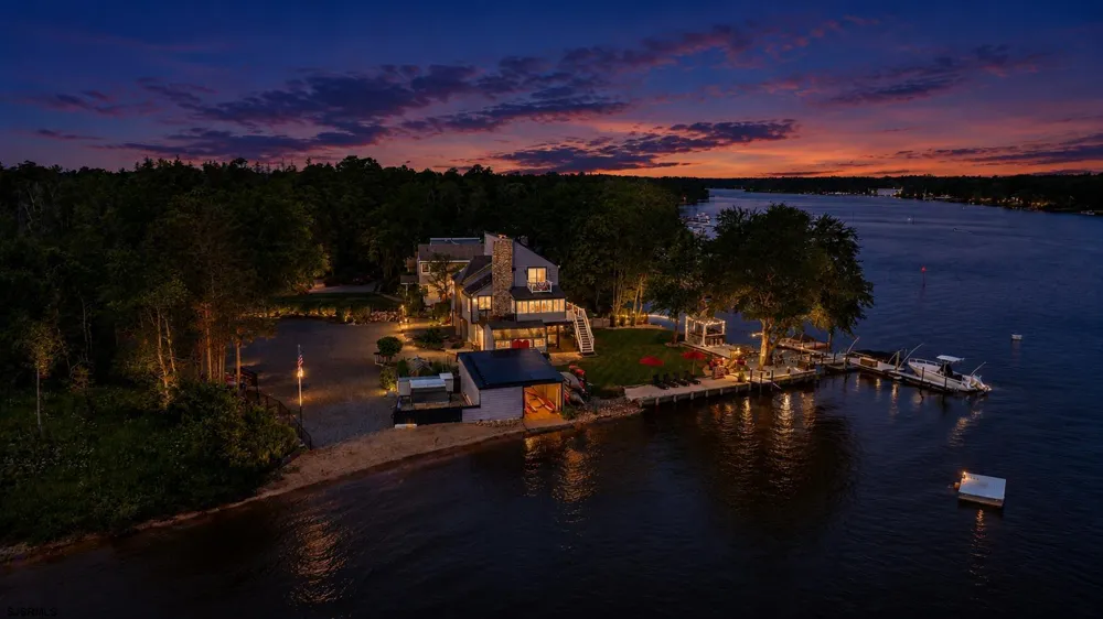 5344 River Dr Hammonton, NJ 08037