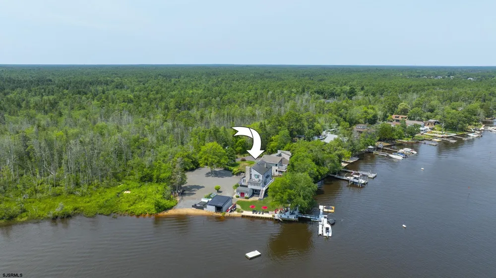 5344 River Dr Hammonton, NJ 08037