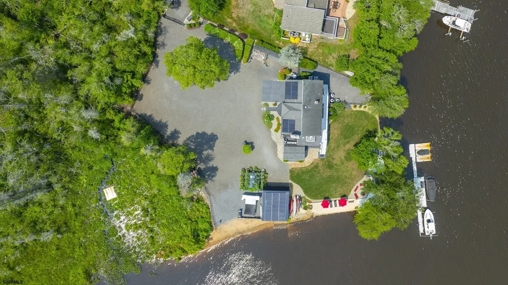 5344 River Dr Hammonton, NJ 08037
