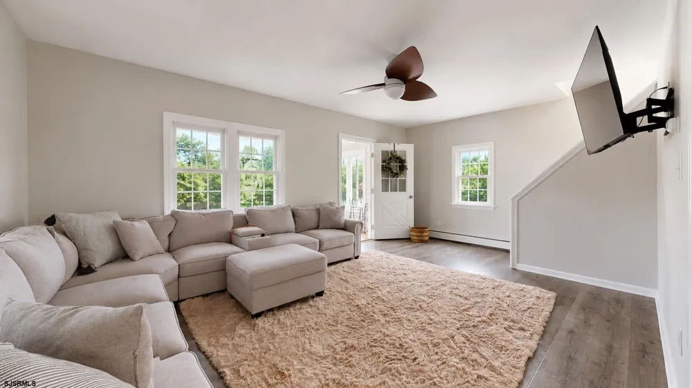 516 Pennsylvania Ave Somers Point, NJ 08244