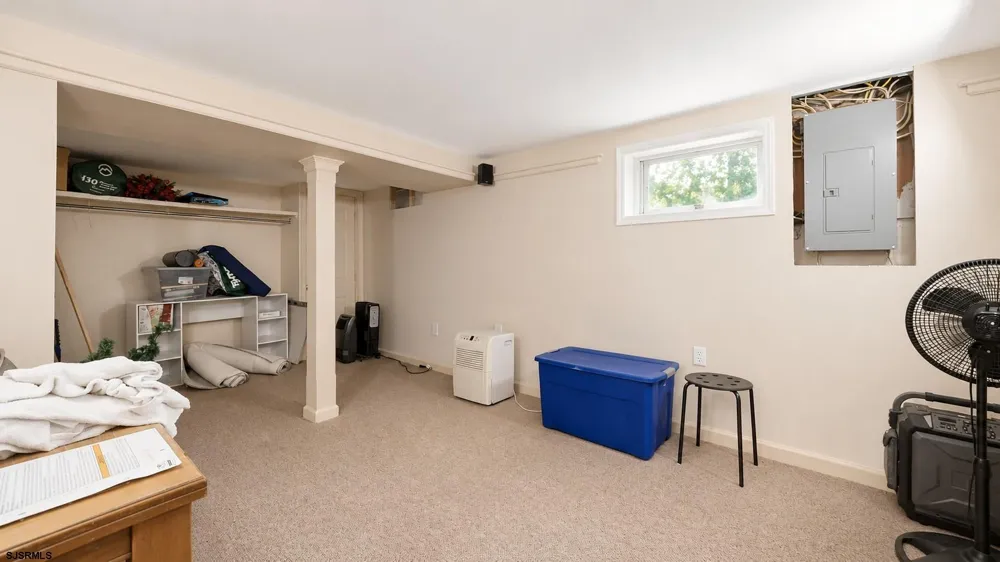 516 Pennsylvania Ave Somers Point, NJ 08244